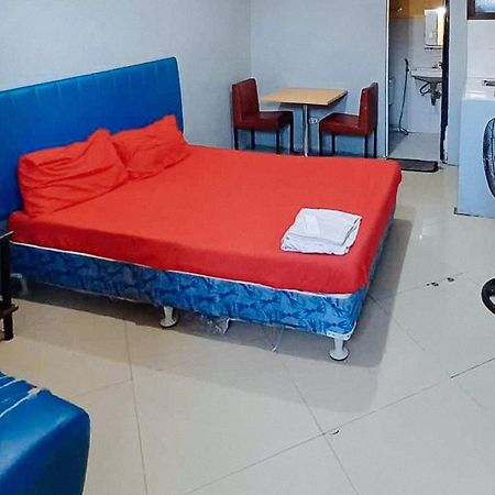 Reddoorz At V-Cat Apartelle Sampaloc Manila Exteriör bild