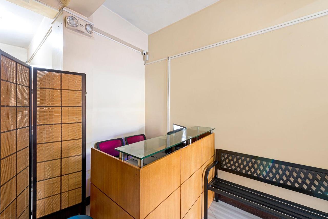Reddoorz At V-Cat Apartelle Sampaloc Manila Exteriör bild